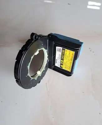Toyota Avensis T270 Steering angle sensor 8924505020