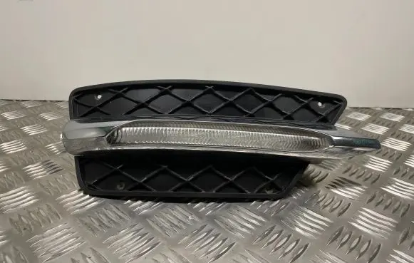Mercedes-Benz C W204 LED Daytime headlight A2049069000