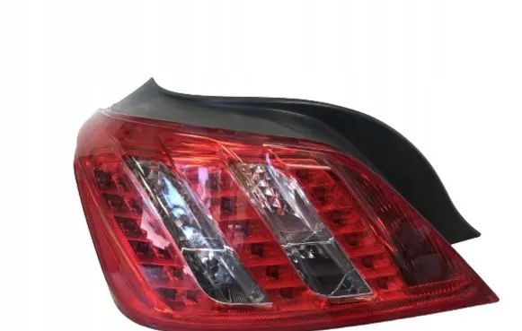 Peugeot 508 Rear/tail lights 9686293780A
