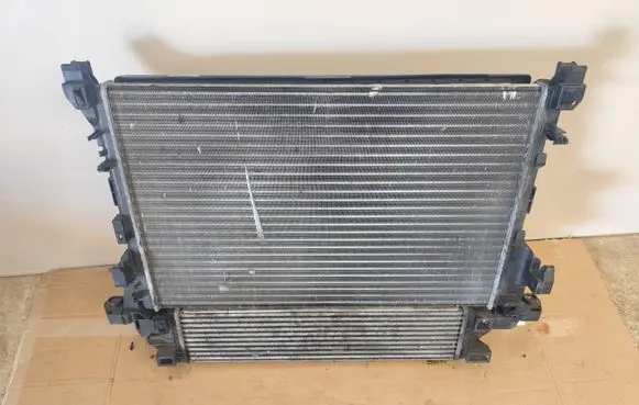 Renault Trafic III (X82) Radiator set 214818795R 93868359 1180614X