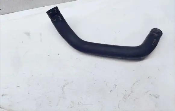 Volkswagen Touran I Engine coolant pipe/hose 1K0121157AG