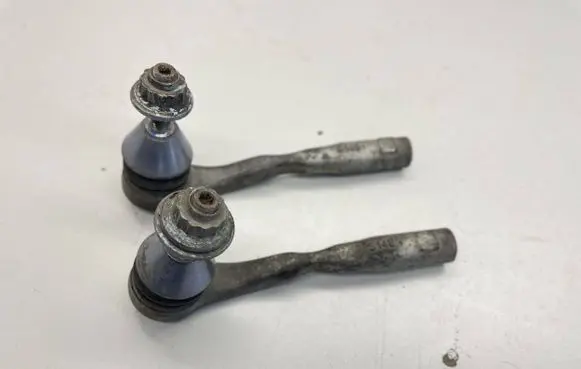 Mercedes-Benz ML W166 Steering tie rod end A1663300403