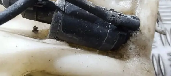 Renault Espace II Windscreen/windshield washer pump