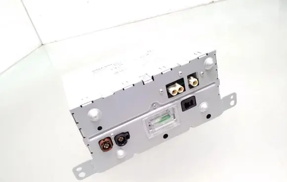 Polestar 2 Radio/CD/DVD/GPS head unit 31466992