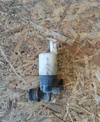 Renault Trafic II (X83) Windscreen/windshield washer pump 8200295685