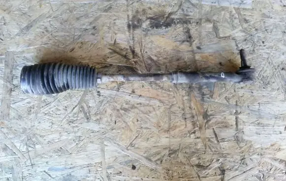 Toyota Avensis T250 Steering tie rod 