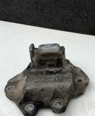 Peugeot 308 Gearbox mounting bracket 17357R01 26015 9807981780