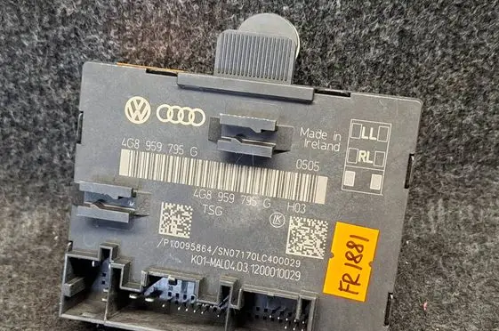 Audi A6 Allroad C7 Door control unit/module 4G8959795G