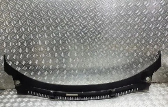 Volkswagen Sharan Wiper trim 7M3819413