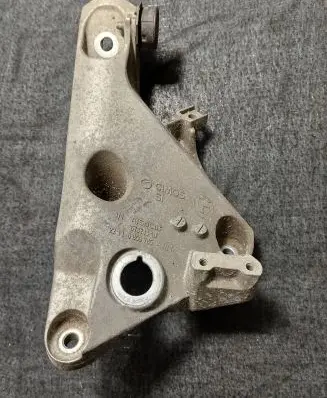 BMW X5 F15 Engine mounting bracket 6859785 67871110 AIS59C3