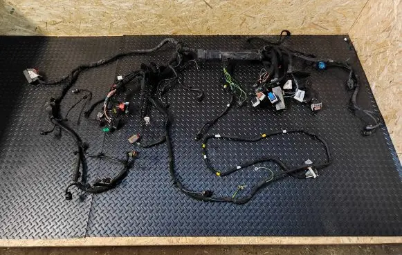 Peugeot 308 Engine installation wiring loom 9808035980