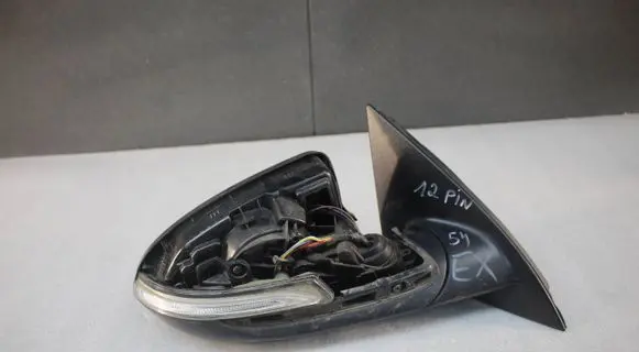 Hyundai i30 Front door electric wing mirror 049723