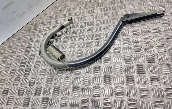 Mercedes-Benz E C207 W207 Tailgate/trunk/boot hinge A2077500528