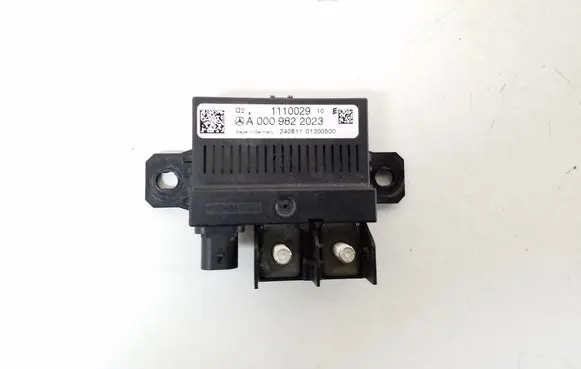 Mercedes-Benz GLK (X204) Other relay A0009822023