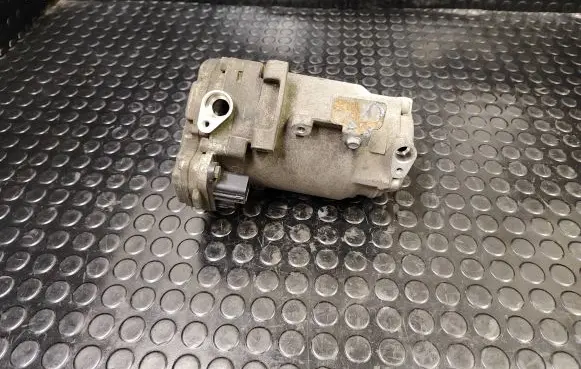 Nissan Leaf I (ZE0) Air conditioning (A/C) compressor (pump) 919200102 926003ng0a