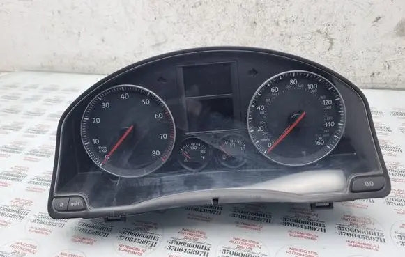 Speedometer (instrument cluster)
