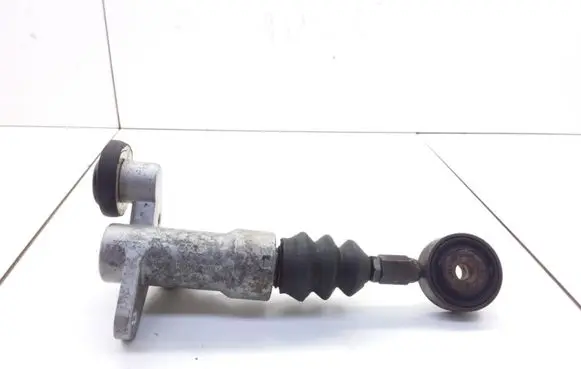 Audi A4 S4 B5 8D Clutch master cylinder 8D1721401
