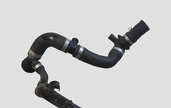 Volvo V70 Engine coolant pipe/hose 207534 207627