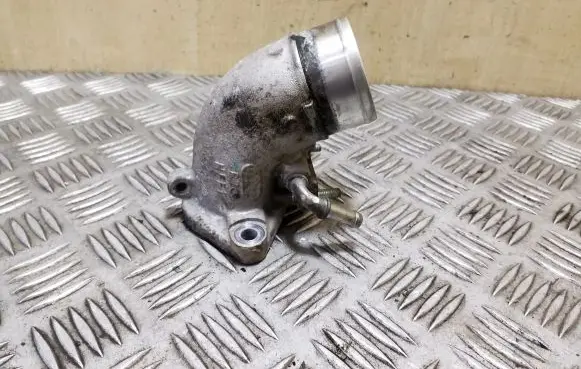 Honda CR-V Intercooler hose/pipe