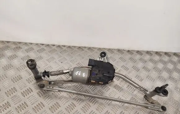 Volkswagen PASSAT B8 Front wiper linkage and motor 3G1955023C