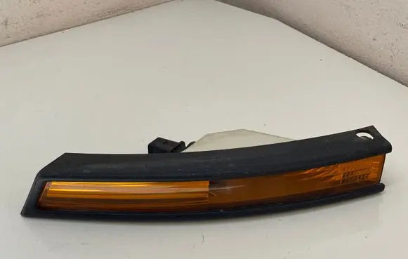 Volkswagen PASSAT B6 Front indicator light 3C0953041C 3C0807717