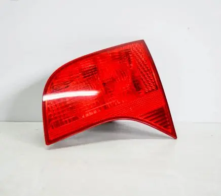 Audi A4 S4 B7 8E 8H Tailgate rear/tail lights 8E9945094
