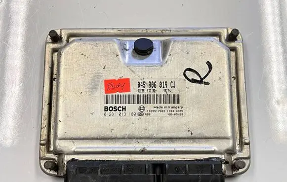 Skoda Roomster (5J) Engine control unit/module 045906019CJ 0281013180 1039S17683