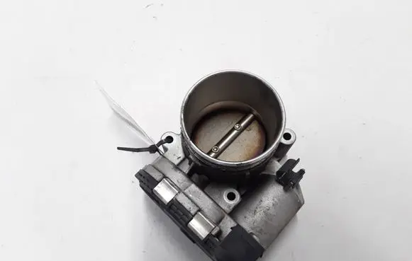 Volvo XC90 Throttle valve