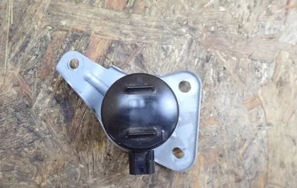 Lexus IS III XE30 Acceleration sensor 4981U82