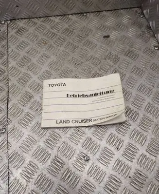 Toyota Land Cruiser (FJ60) User manual 01999-60478
