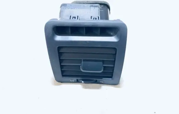 Toyota Corolla Verso E121 Dash center air vent grill 5565013020 55650-13020