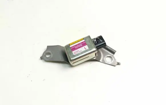 Lexus RX 330 - 350 - 400H Airbag deployment crash/impact sensor 8983448020 1879001740