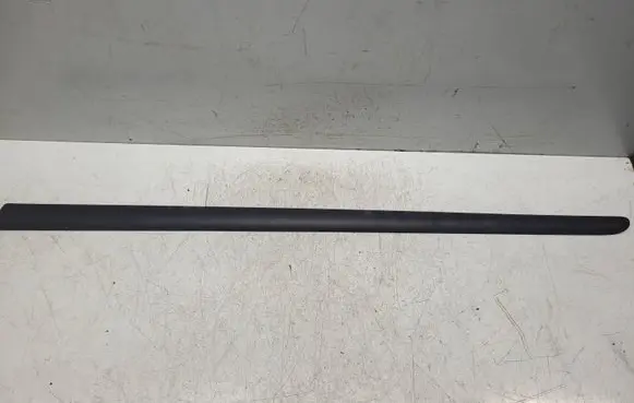 Mercedes-Benz A W168 Rear door trim (molding) A1686982262