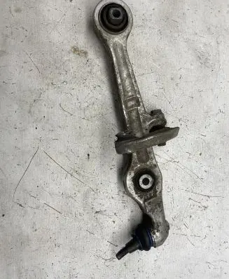 Audi A6 S6 C5 4B Front lower control arm/wishbone 8D0411318D