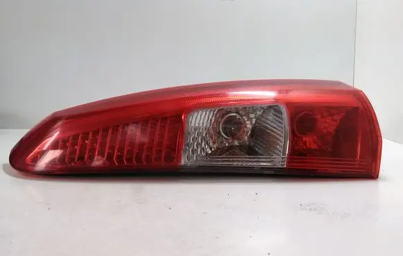 Volvo V70 Rear/tail lights
