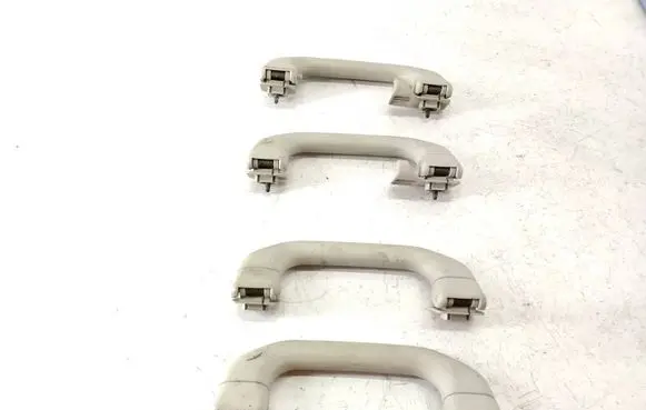 Mercedes-Benz A W168 A set of handles for the ceiling 