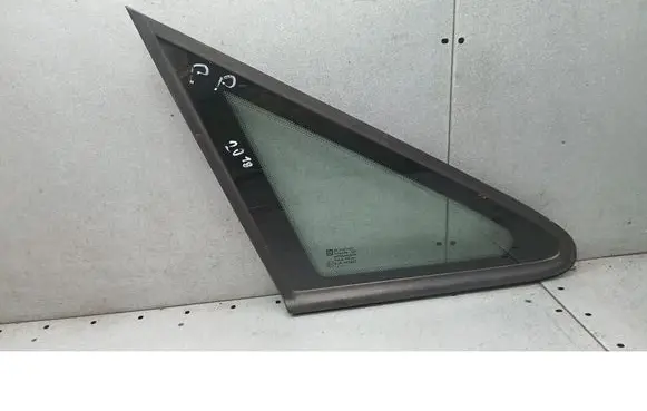 Opel Zafira A Rear side window 