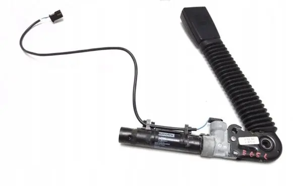 BMW 7 E65 E66 Front seatbelt