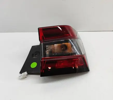 Nissan Juke II F16 Rear/tail lights 265506PA1B