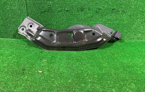 Volkswagen T-Roc Headlight/headlamp mounting bracket 2GM806930C