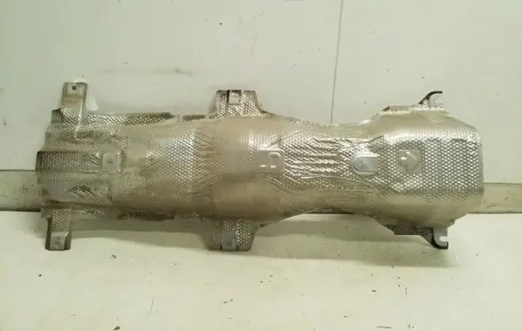Toyota Prius Prime Exhaust heat shield 5815347050