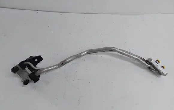 BMW X5 E70 Air conditioning (A/C) pipe/hose 6945725 0001005610