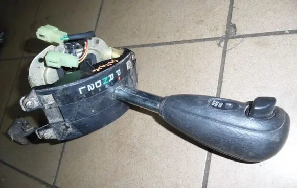 Hyundai Galloper Gear shifter/selector