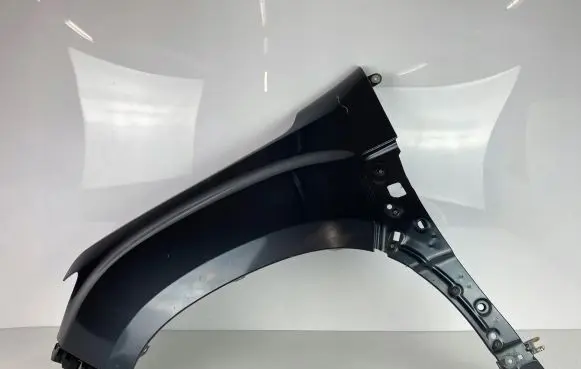 Dacia Duster II Fender