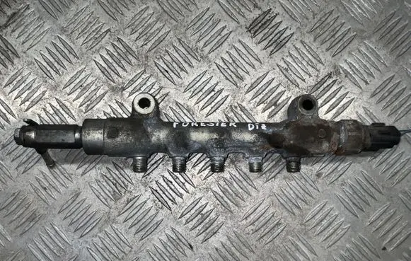 Subaru Forester SH Fuel main line pipe