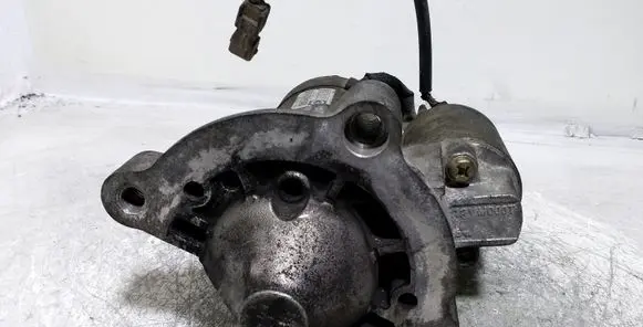Citroen Xsara Picasso Starter motor M000T82081