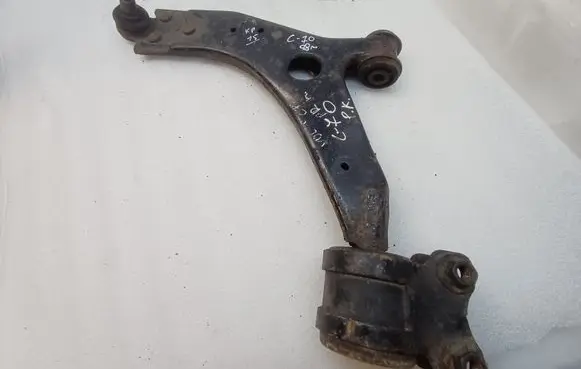 Volvo C70 Front lower control arm/wishbone