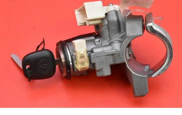 Toyota Auris 150 Ignition lock 45020-0203