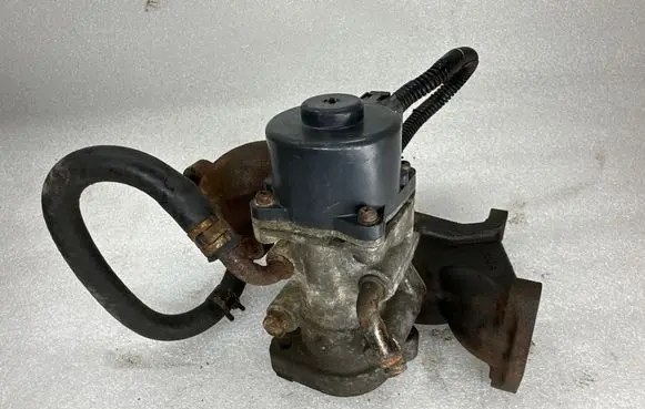 Mitsubishi Space Star EGR valve 79582