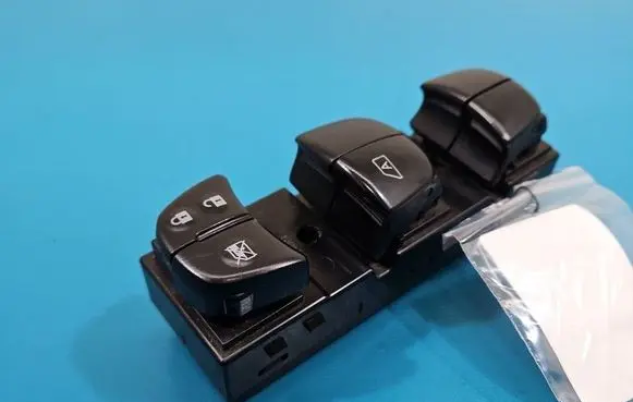 Nissan Juke I F15 Electric window control switch 254011KA5E IMPRK1572725